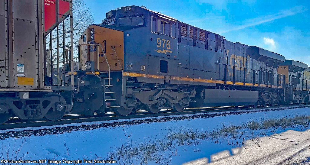 CSX 976